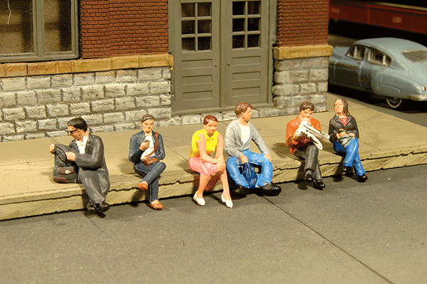 Picture of HO Scale - Seated Platform Passengers