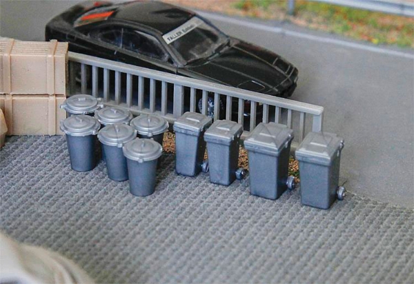 Picture of HO Scale - 10 Rubbish Bins