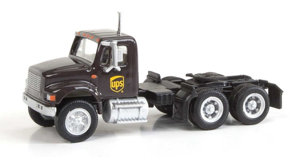 Picture of 1:87 Scale - International 4900 Dual Axle Semi Tractor - UPS (New Shield Scheme)