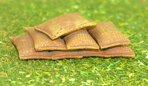 Picture of 1:87 Scale - Sack Pile 2 - 10 Pack