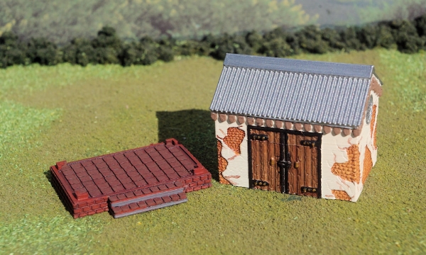 Picture of 1/35 Scale - Dilapidated Storage Shed - Brick Base